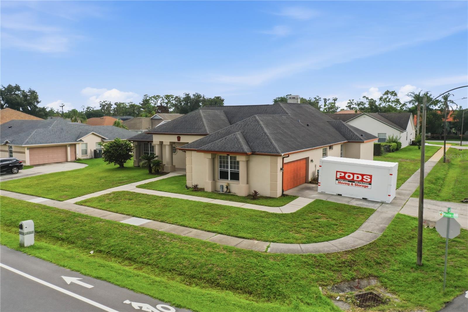 CAPE ORLANDO ESTATES UT 4 / WEDGEFIELD - Residential