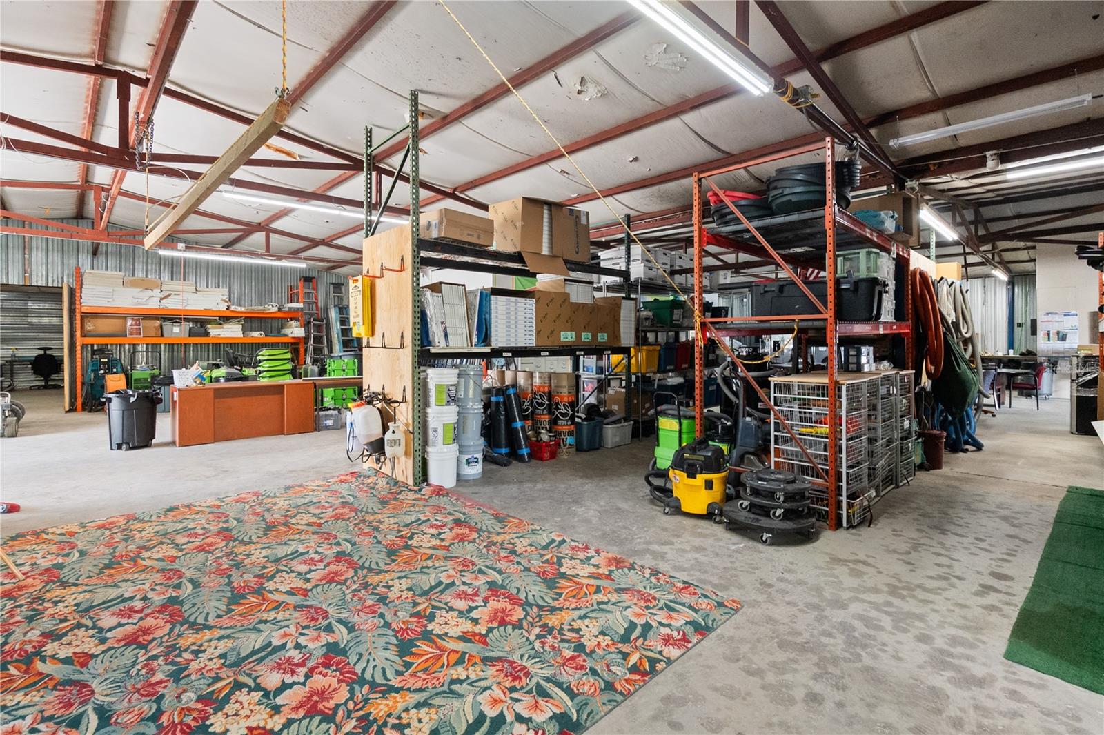 OAK CREST - Commercial Sale