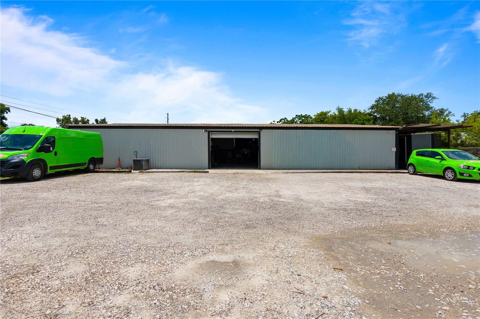 OAK CREST - Commercial Sale