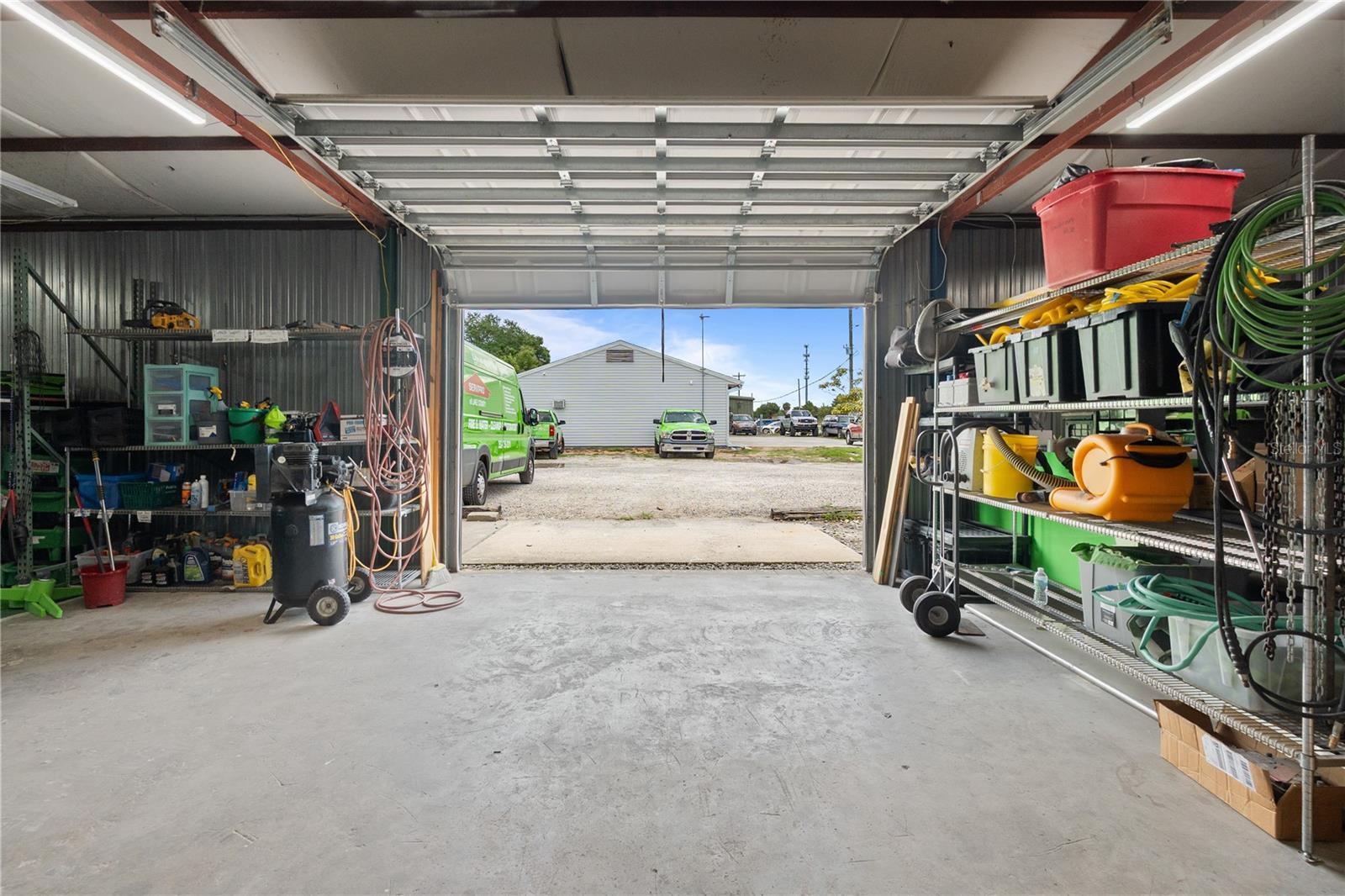OAK CREST - Commercial Sale