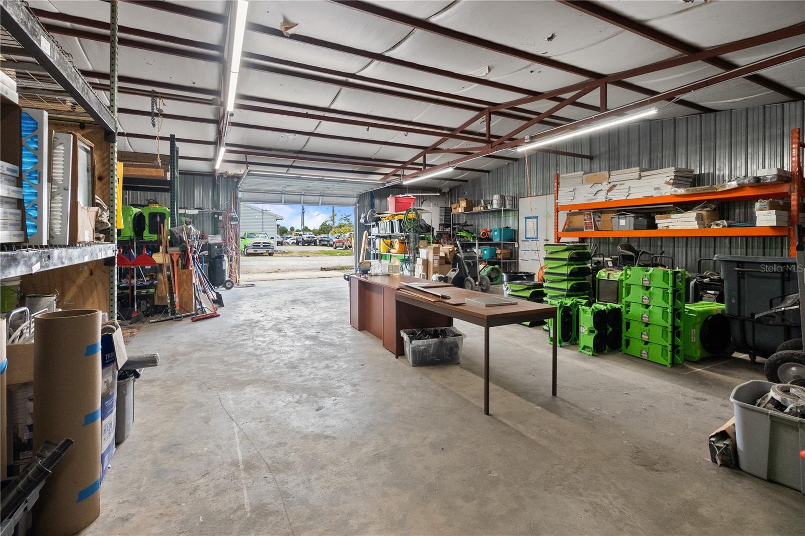 OAK CREST - Commercial Sale
