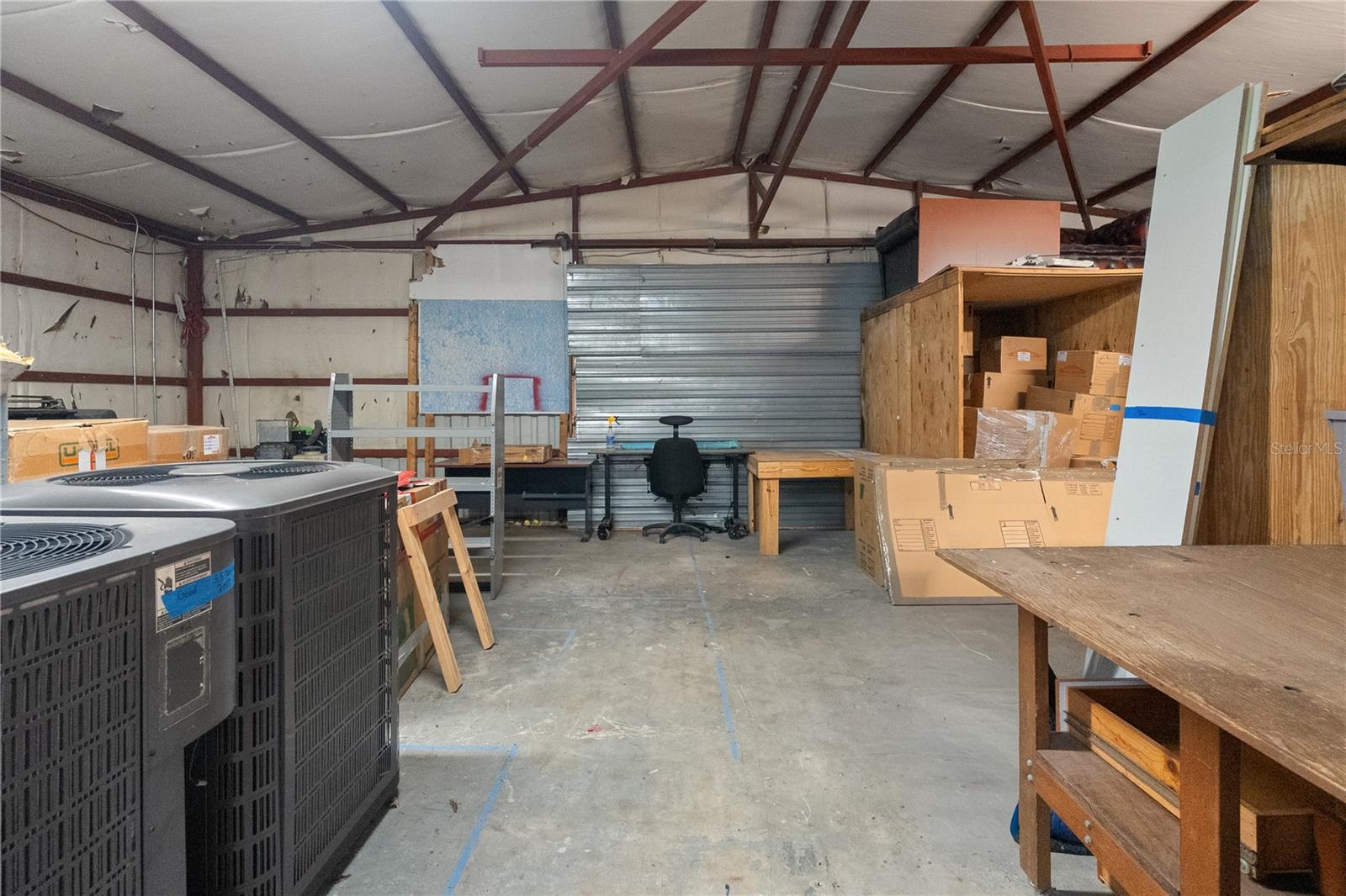 OAK CREST - Commercial Sale