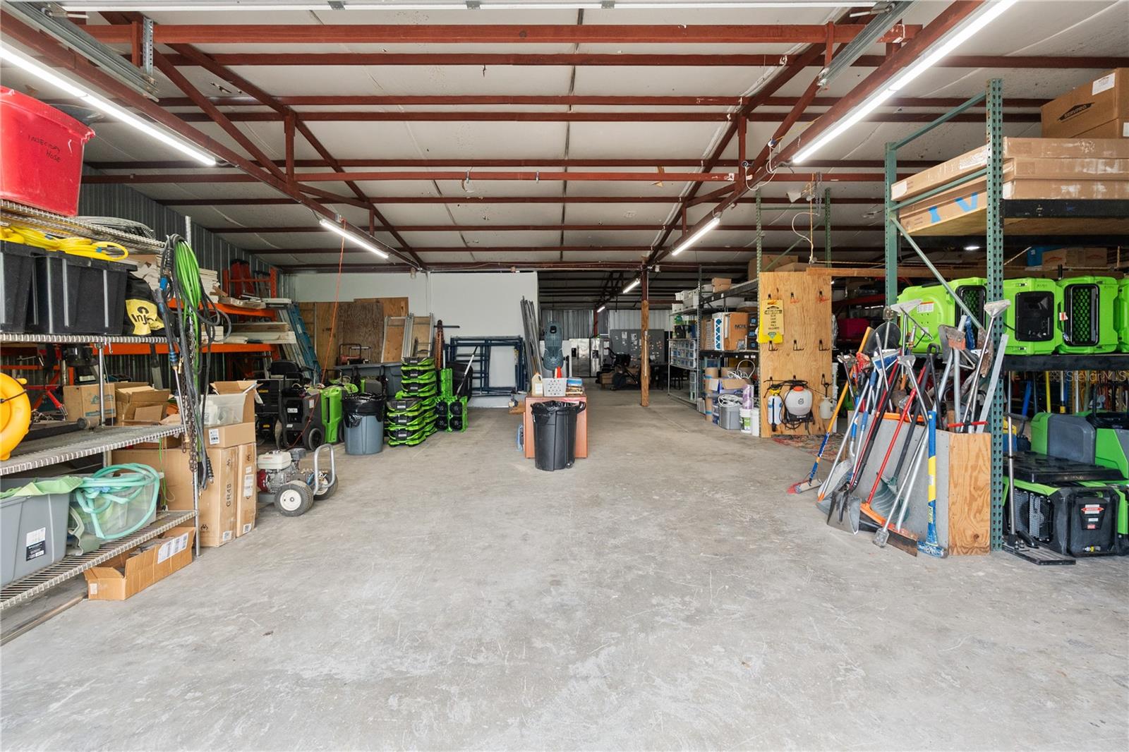 OAK CREST - Commercial Sale