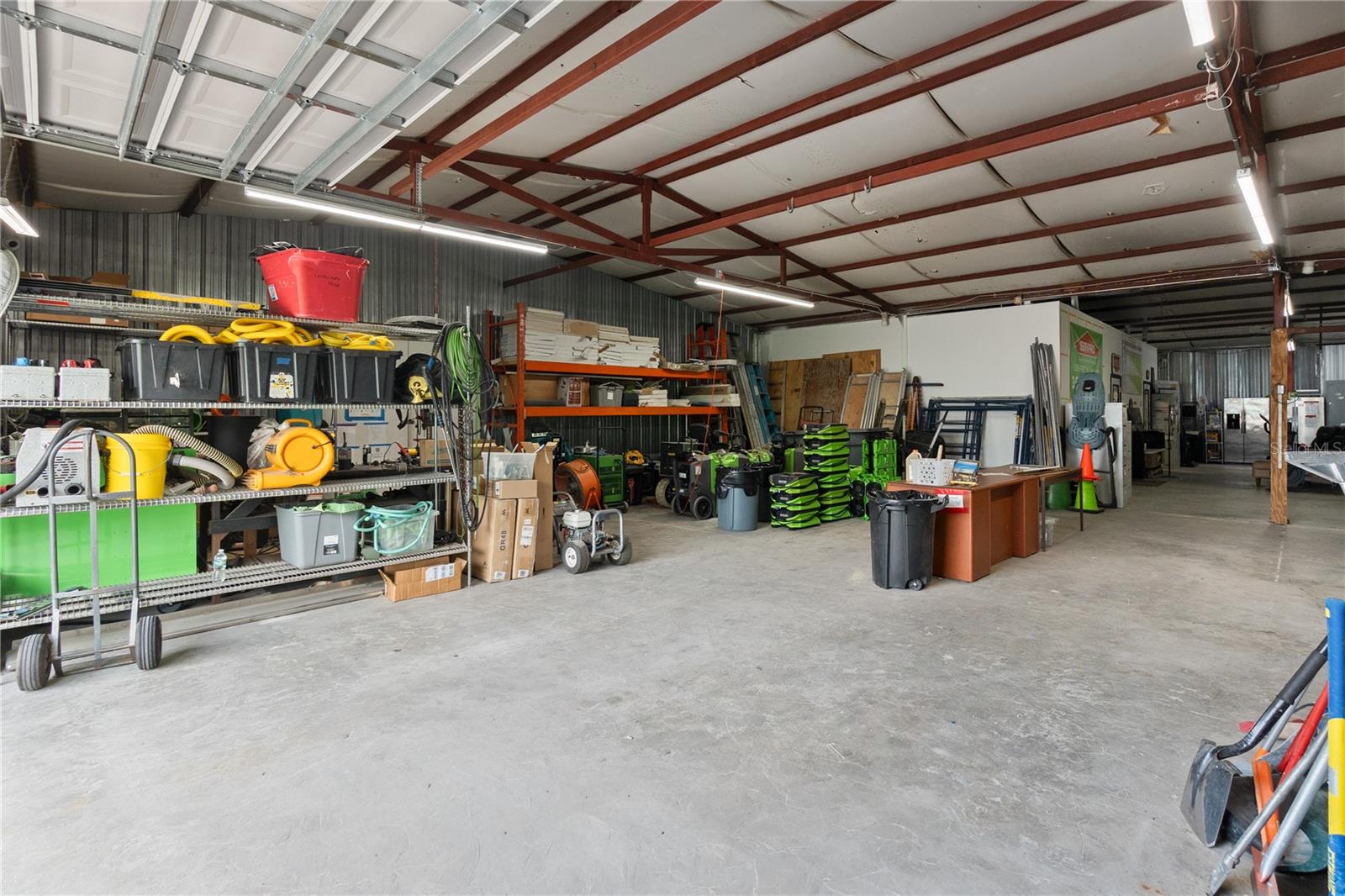 OAK CREST - Commercial Sale