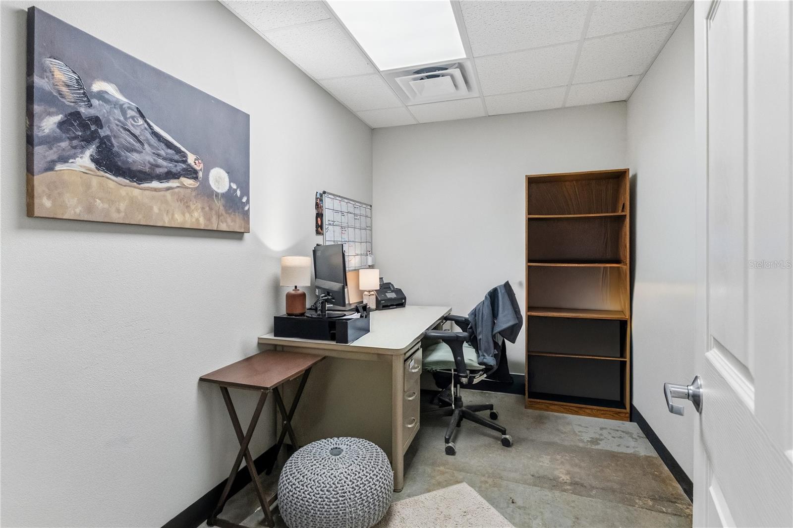 OAK CREST - Commercial Sale