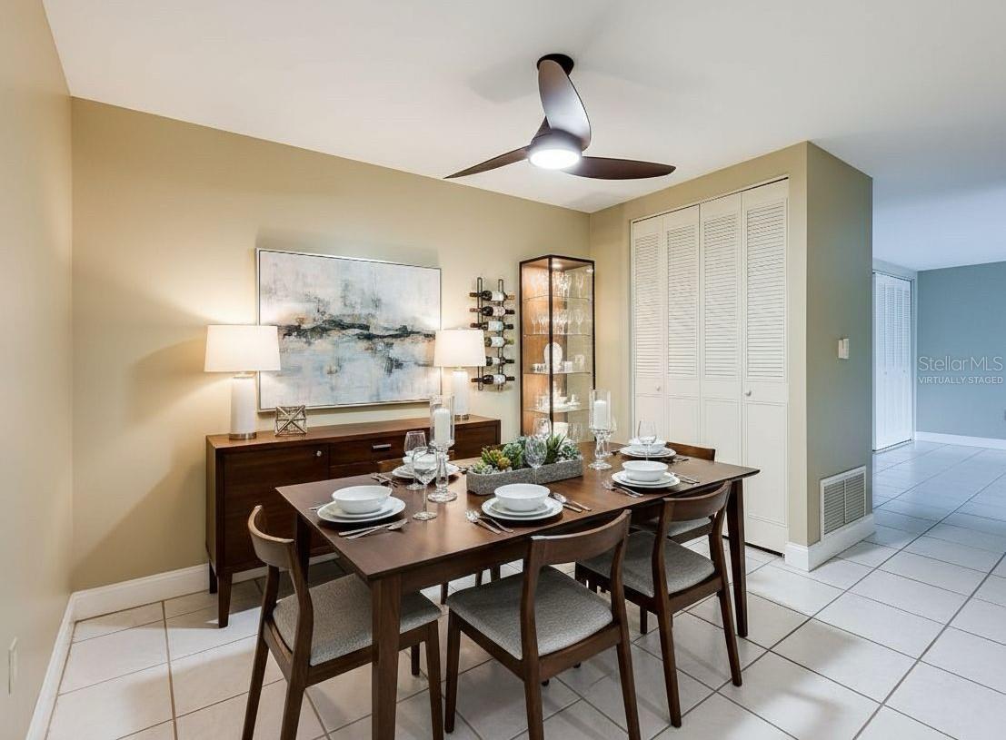 MEDITERRANEAN MANORS - Residential