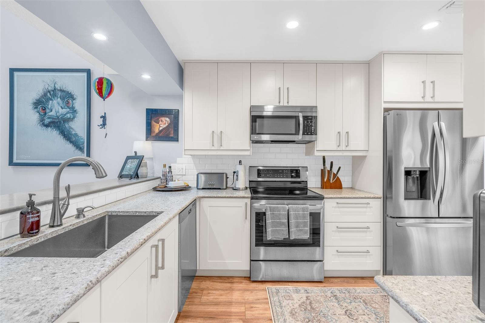 SANDPOINTE TWNHS SEC 06 - Residential