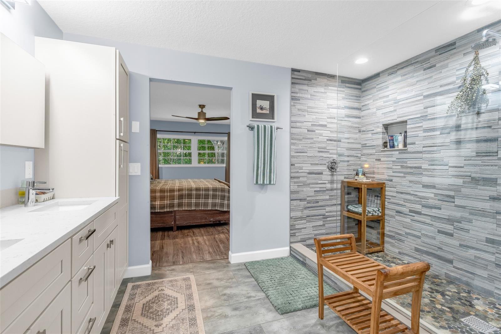 SANDPOINTE TWNHS SEC 06 - Residential