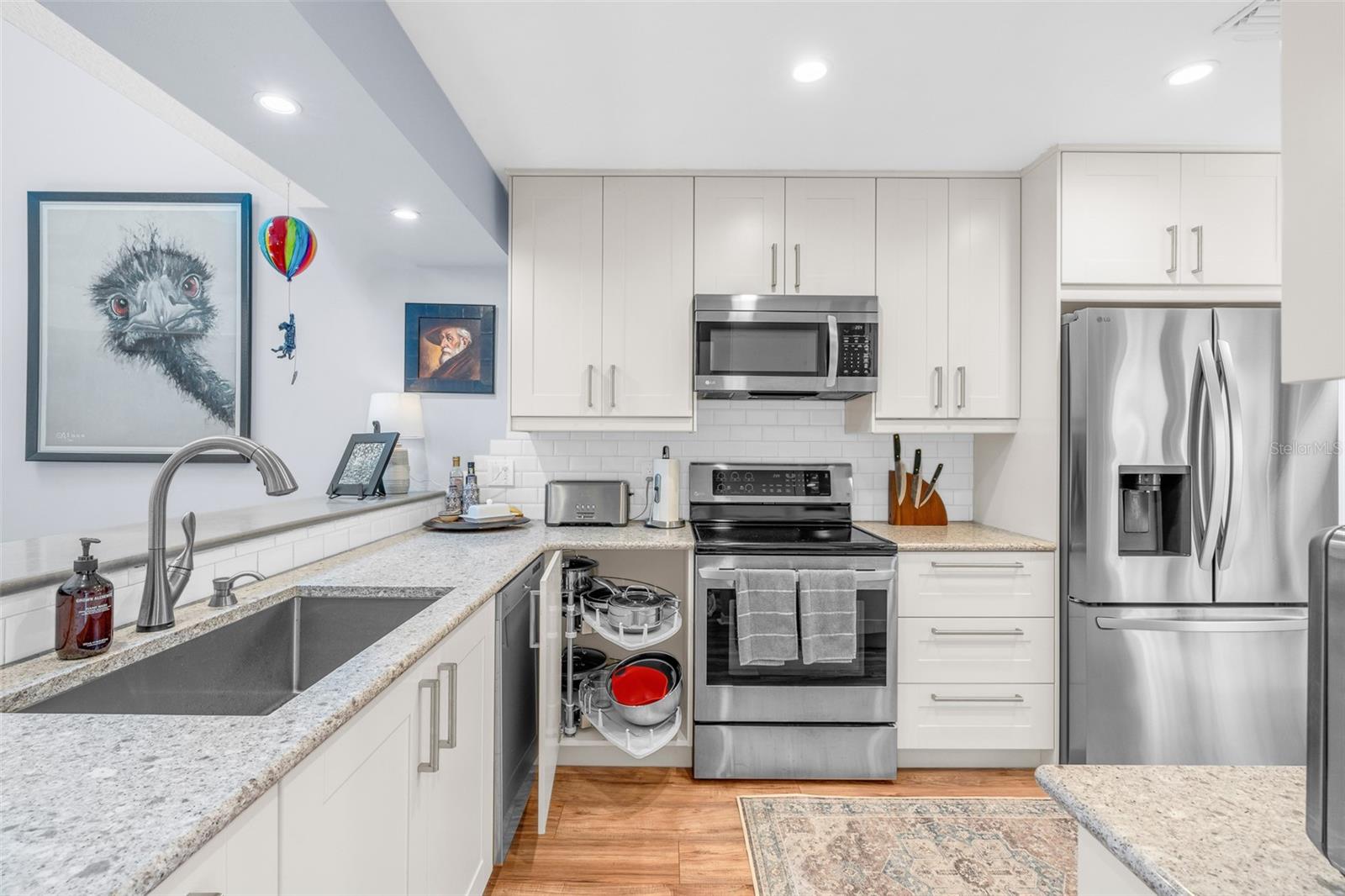 SANDPOINTE TWNHS SEC 06 - Residential