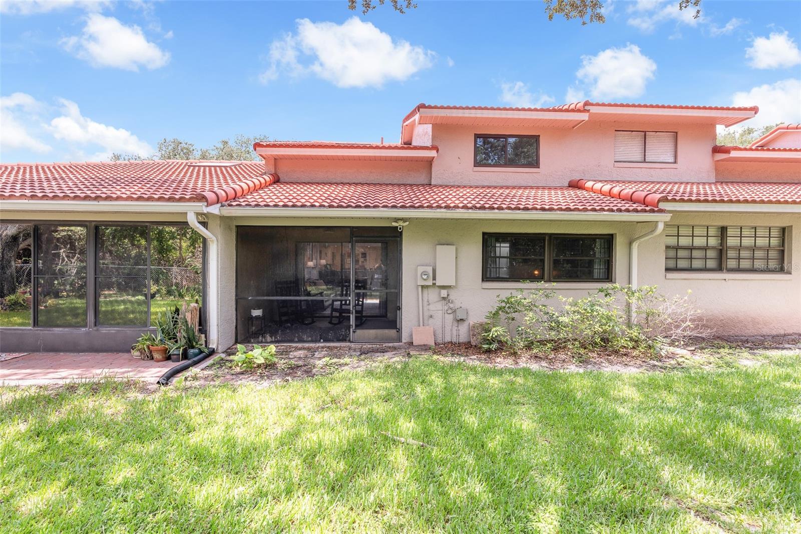 SANDPOINTE TWNHS SEC 06 - Residential