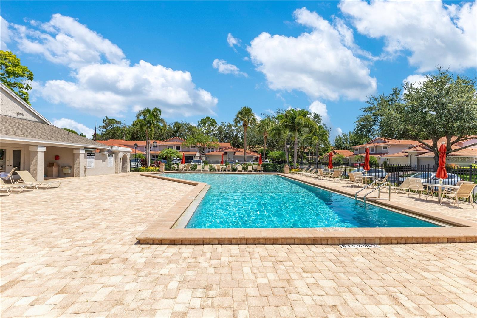 SANDPOINTE TWNHS SEC 06 - Residential