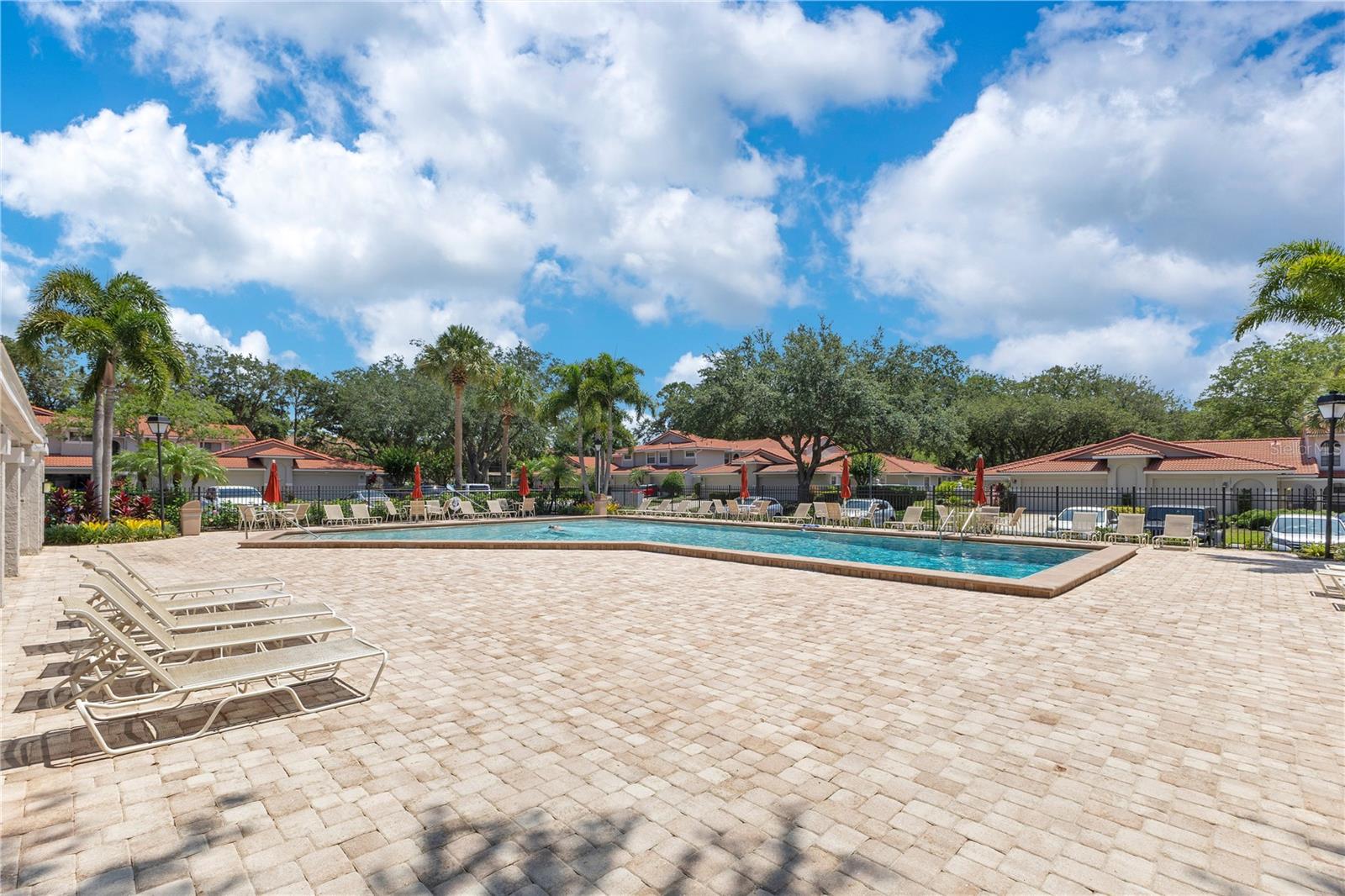 SANDPOINTE TWNHS SEC 06 - Residential
