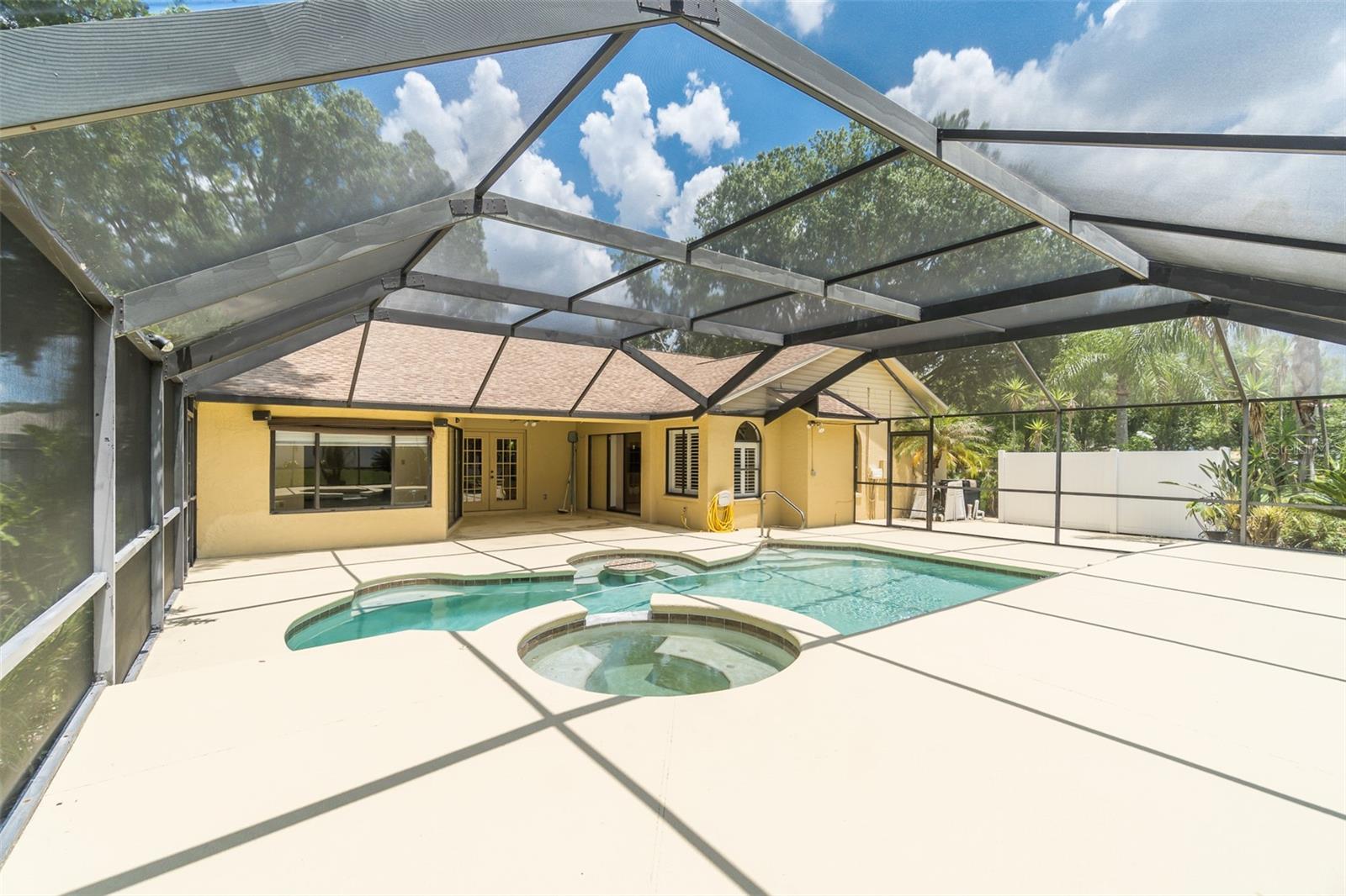 TIMBER POND SUB UNIT N - Residential