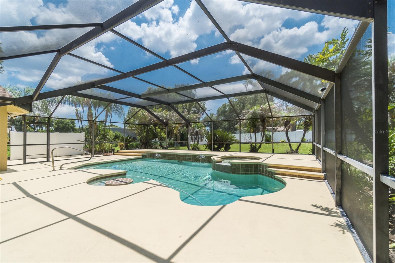 TIMBER POND SUB UNIT N - Residential