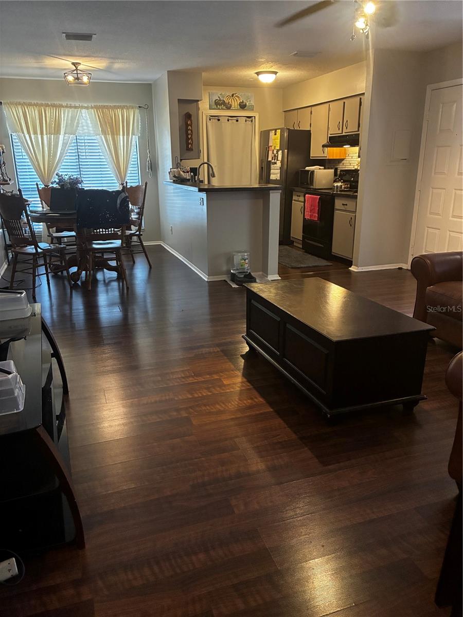 CASA PARK VILLAS - Residential