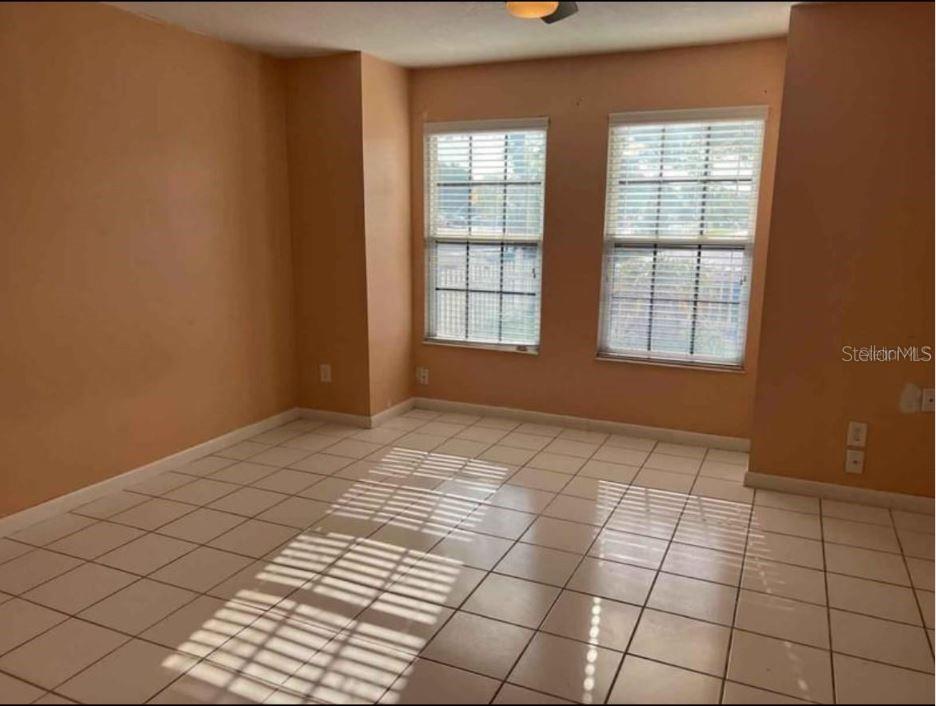 ROCKPOINTE PATIO HOMES - Residential Lease