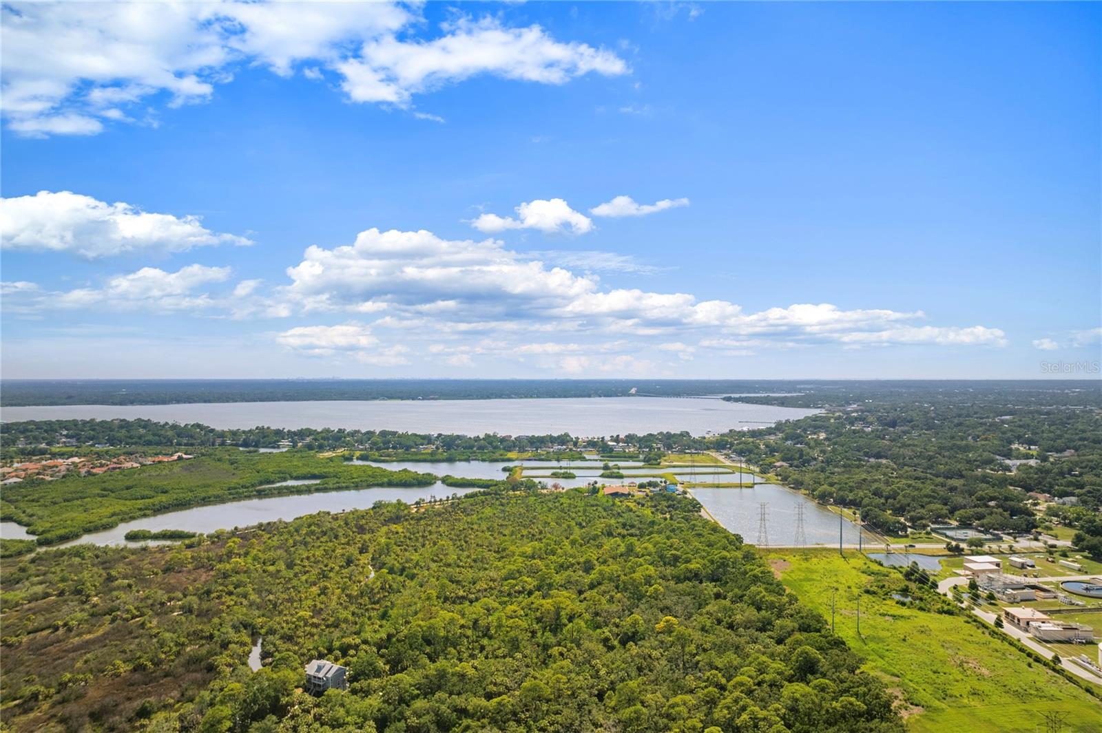 WELLINGTON ESTATES - Residential