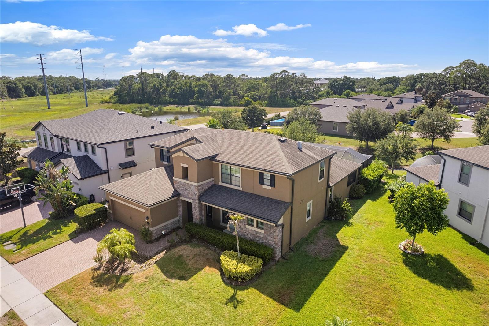 WELLINGTON ESTATES - Residential