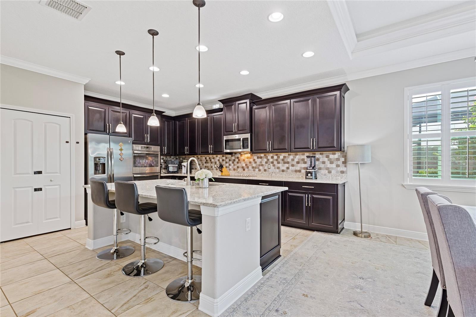 WELLINGTON ESTATES - Residential