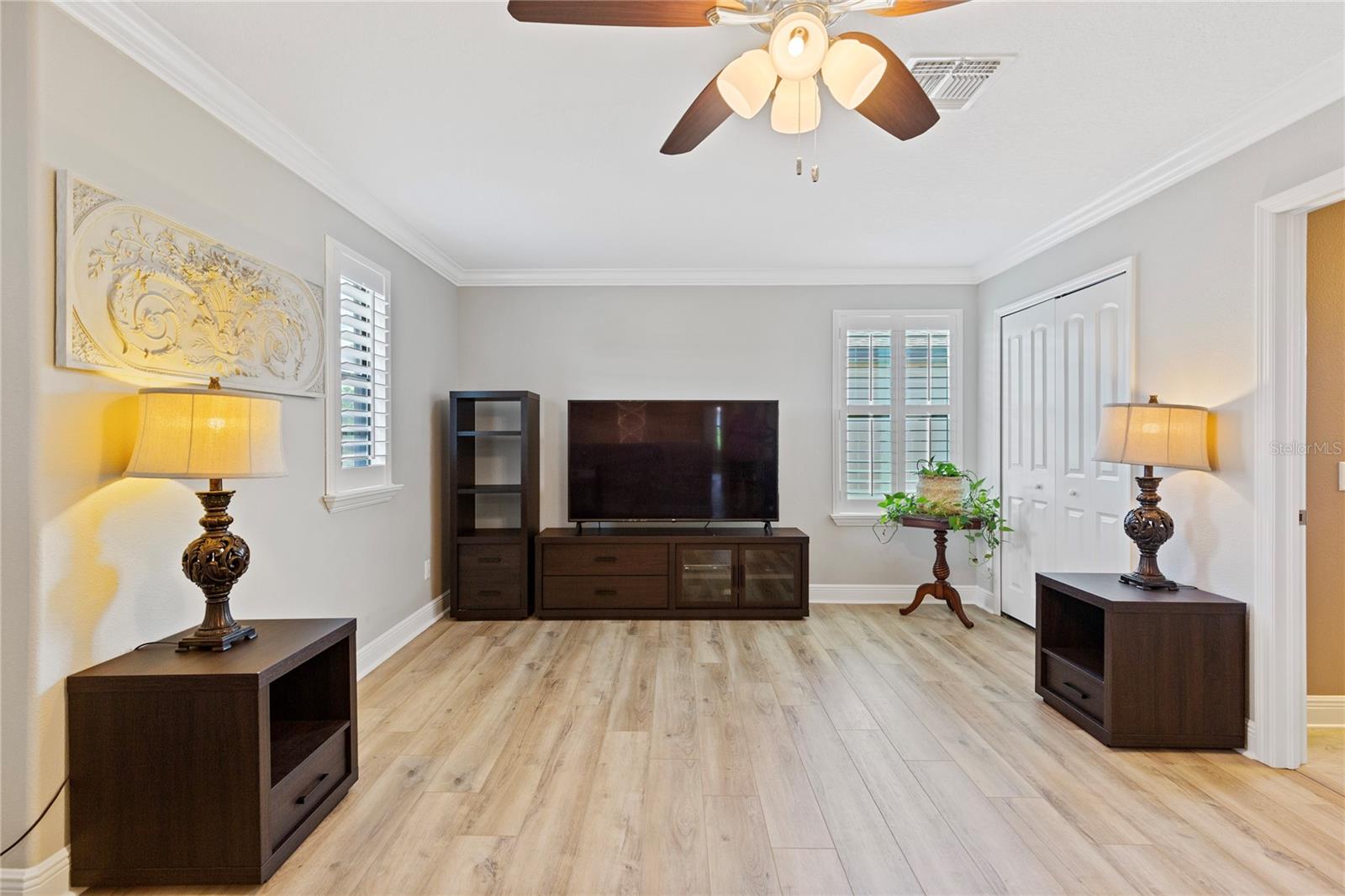 WELLINGTON ESTATES - Residential
