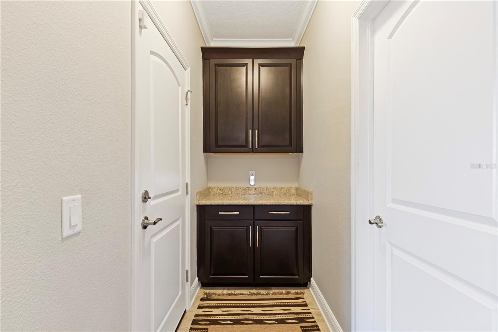WELLINGTON ESTATES - Residential