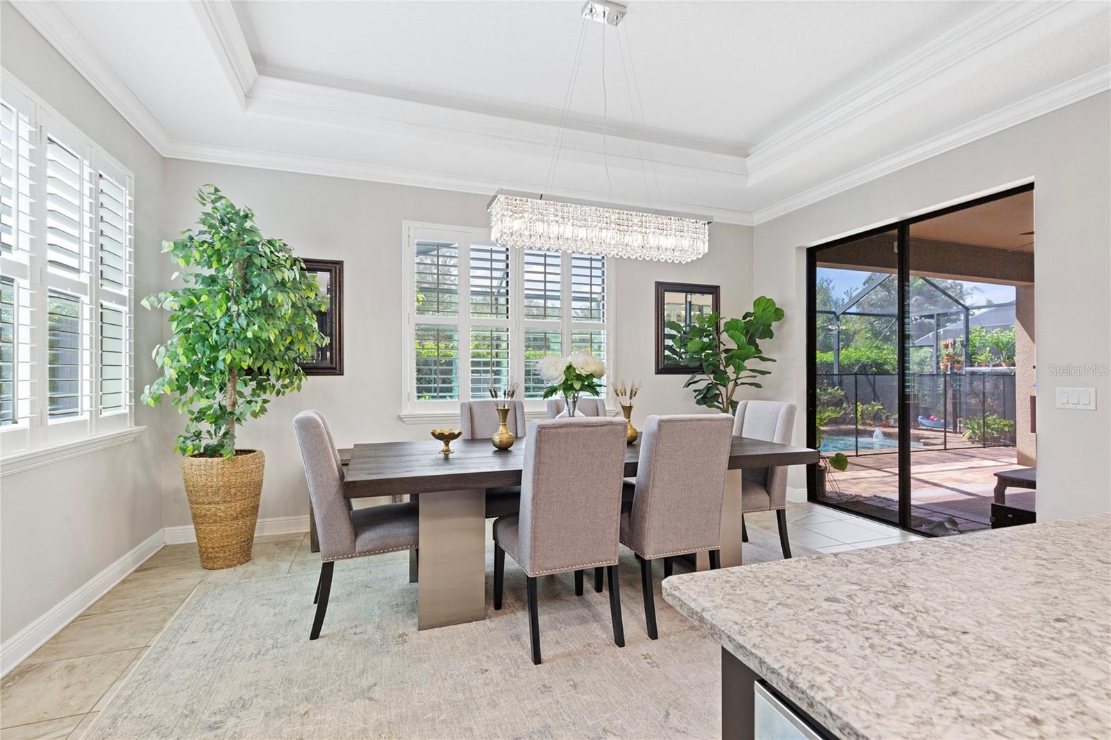 WELLINGTON ESTATES - Residential