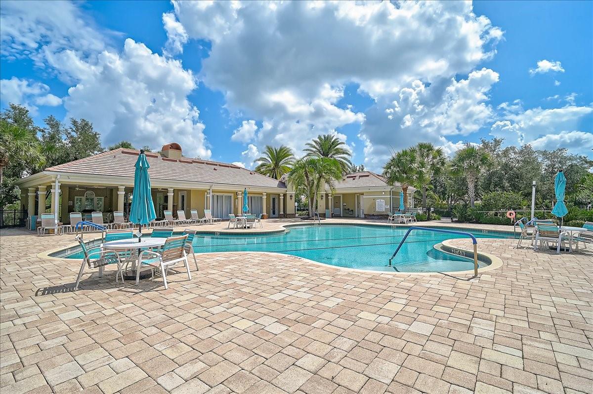 COUNTRY CLUB EAST AT LAKEWD RNCH QQ1 1 - Residential