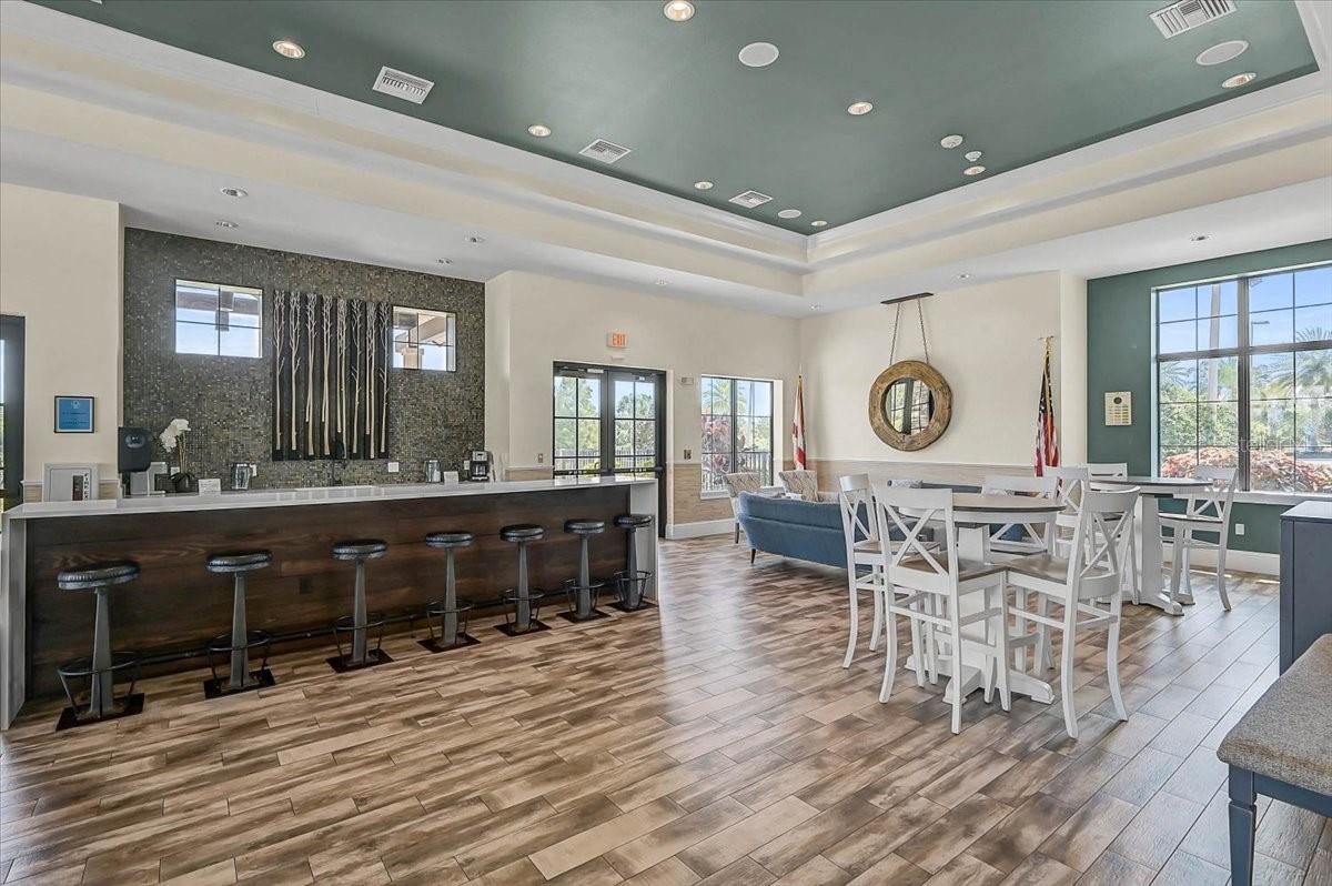 COUNTRY CLUB EAST AT LAKEWD RNCH QQ1 1 - Residential