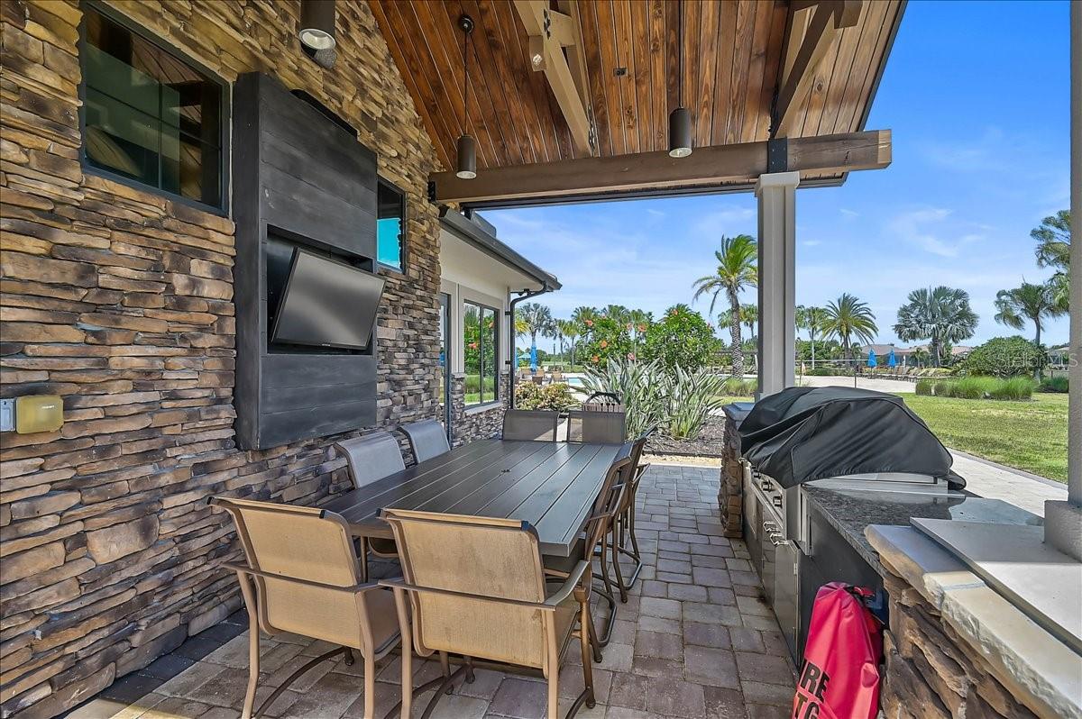 COUNTRY CLUB EAST AT LAKEWD RNCH QQ1 1 - Residential