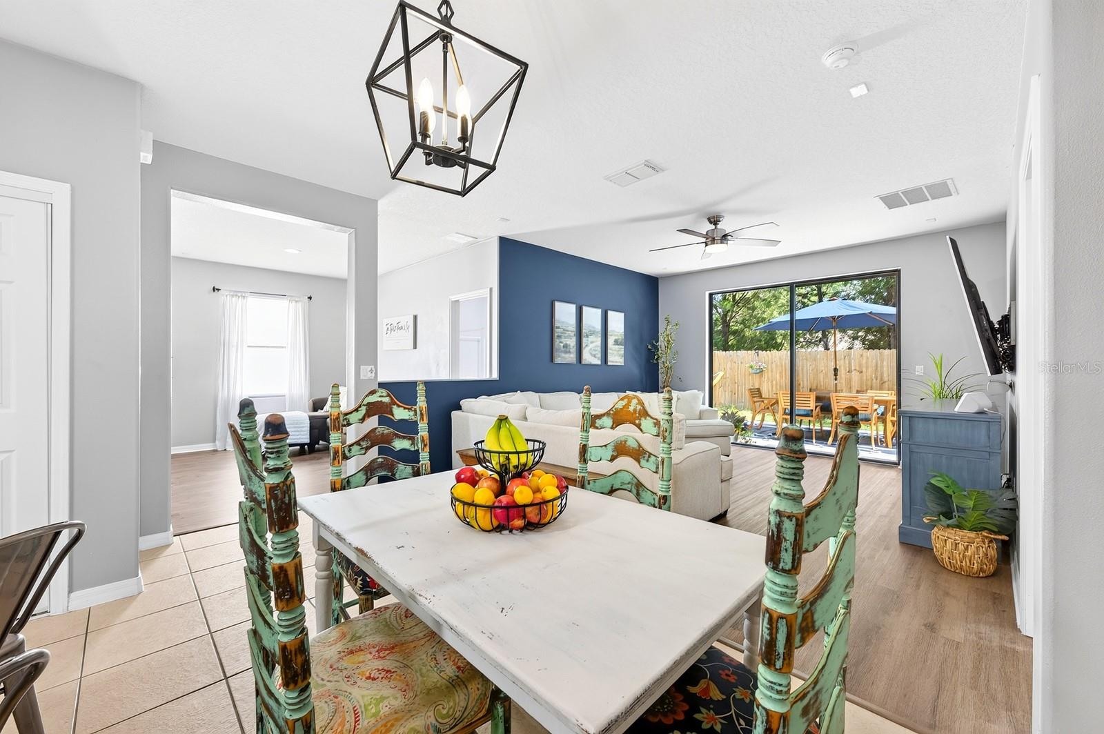 BELLA VISTA/TIVOLI WOODS - Residential
