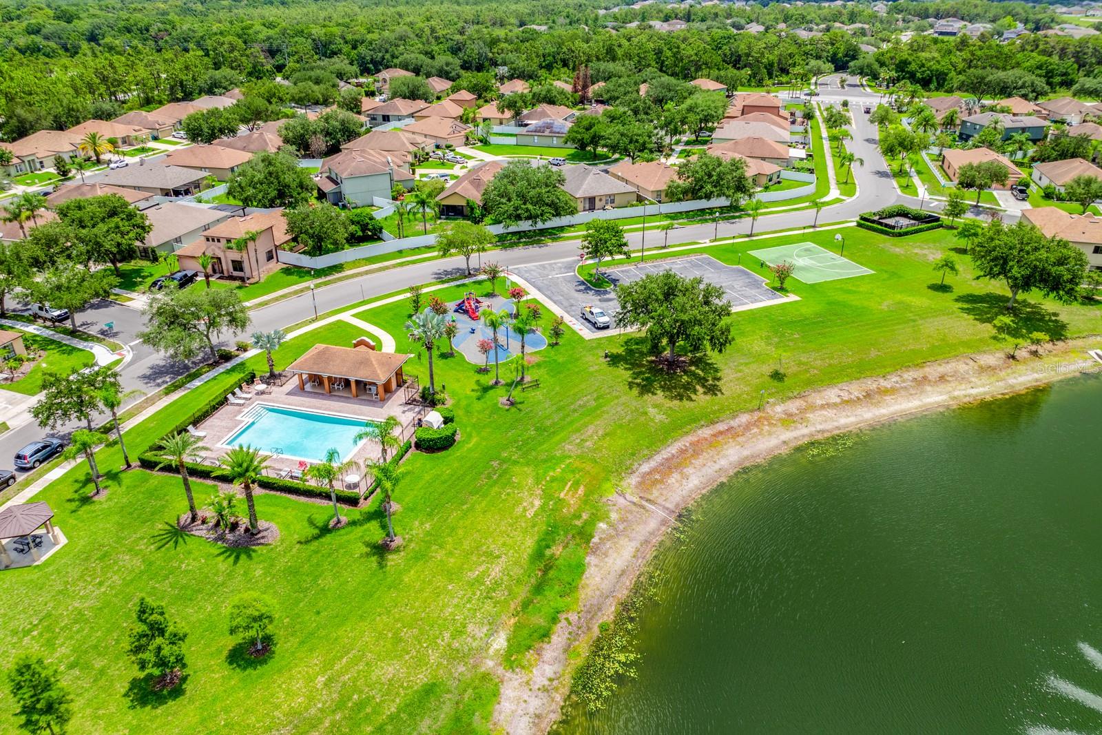 BELLA VISTA/TIVOLI WOODS - Residential