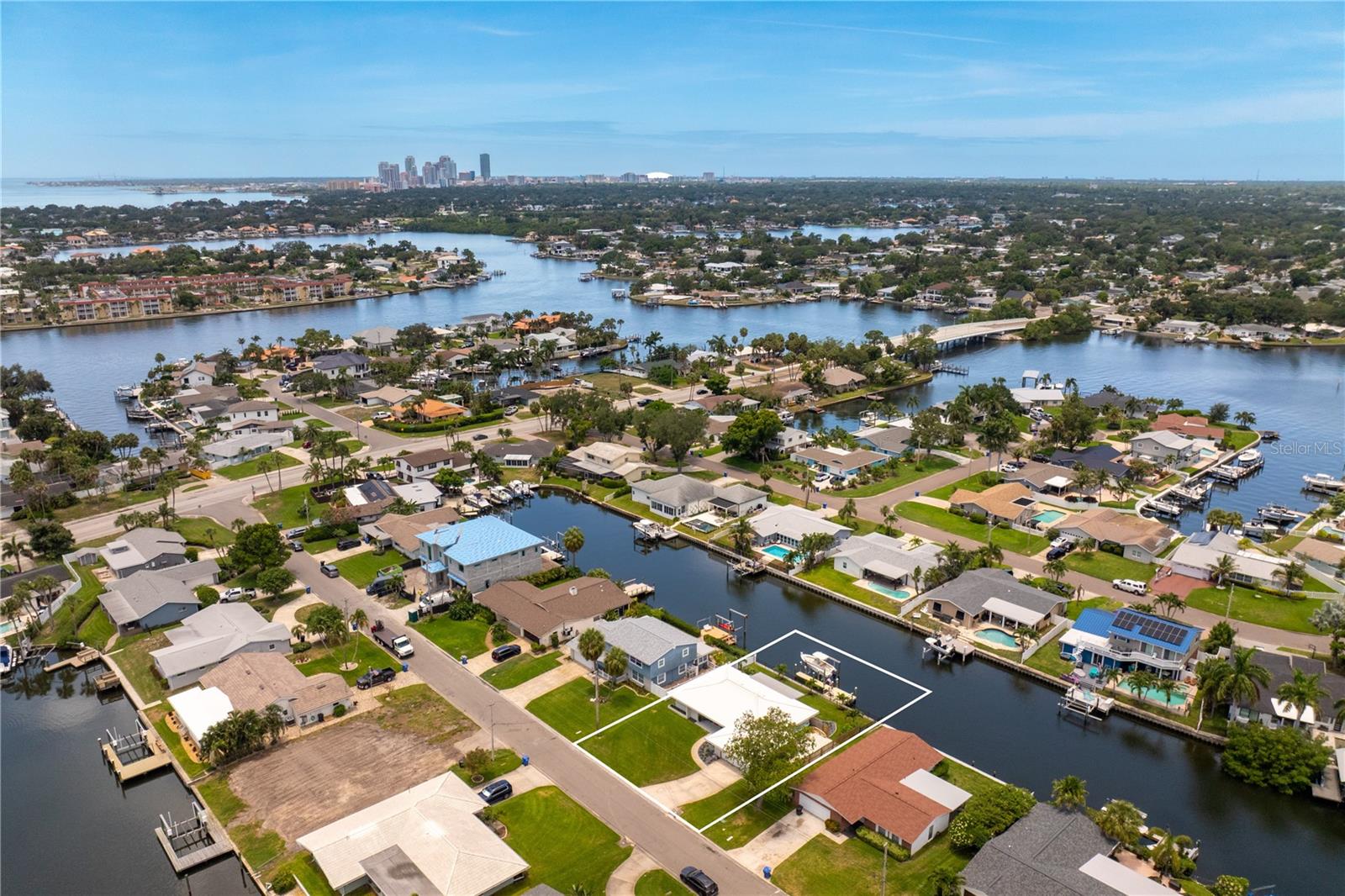 PATRICIAN POINT - Residential