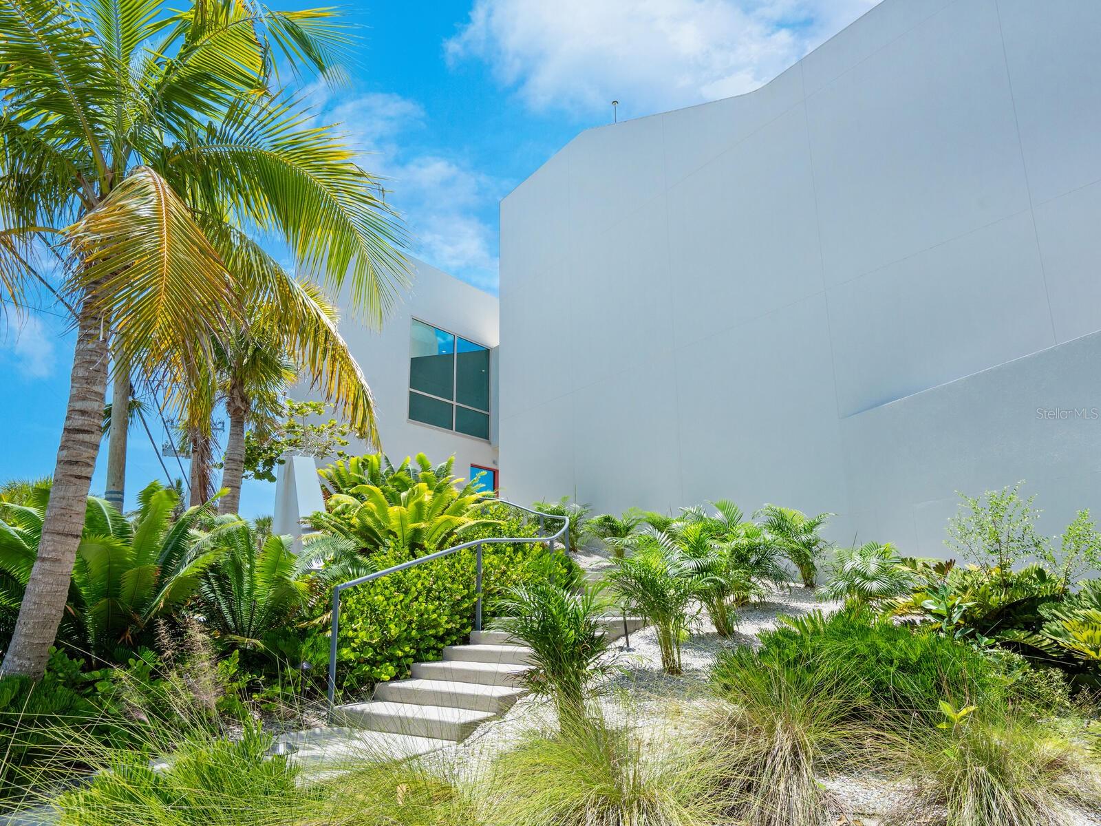CASEY KEY - Residential