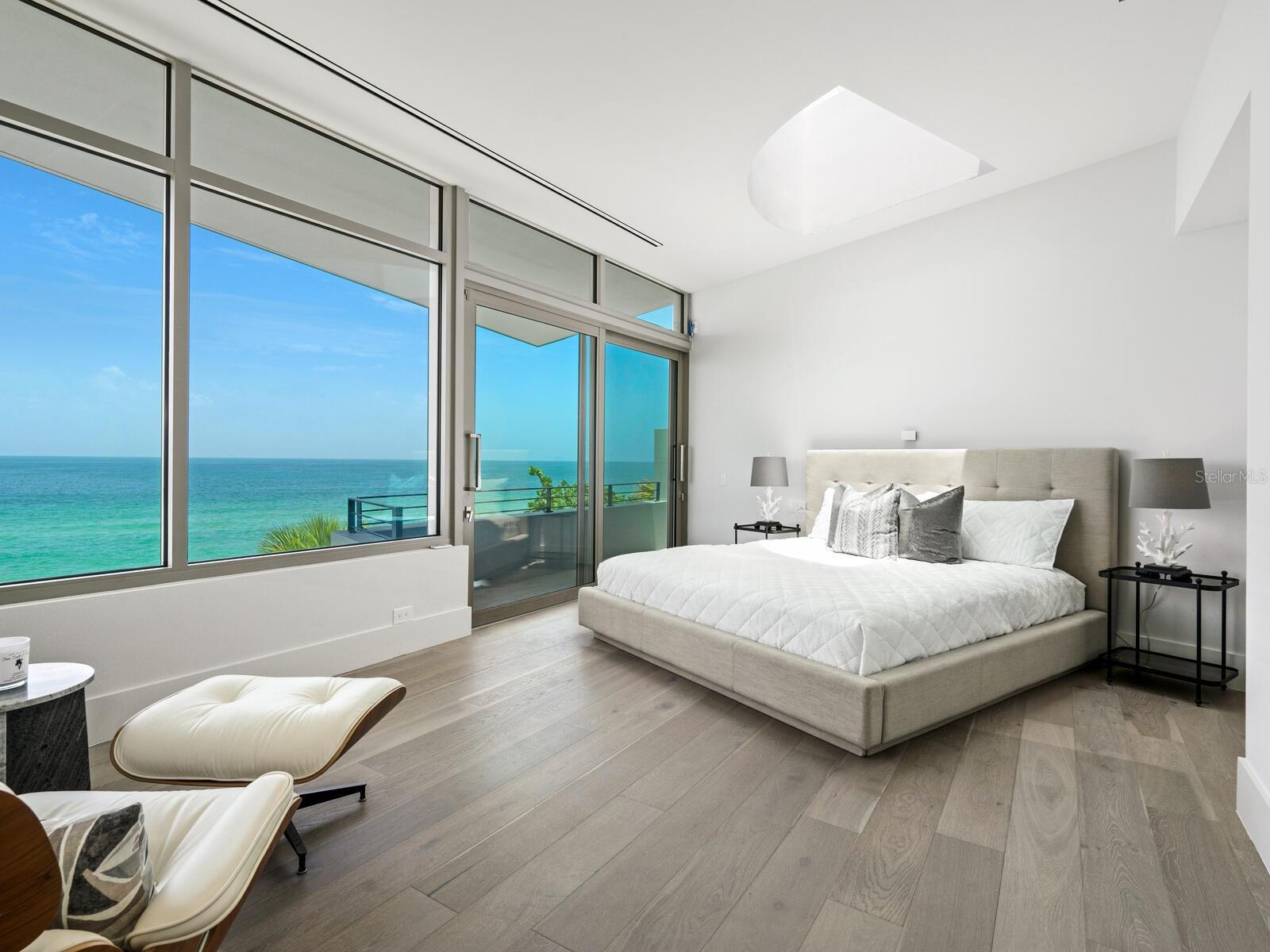 CASEY KEY - Residential