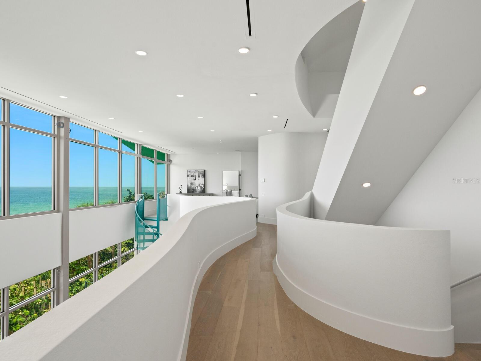 CASEY KEY - Residential
