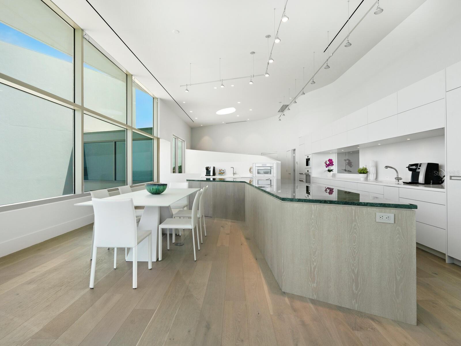 CASEY KEY - Residential