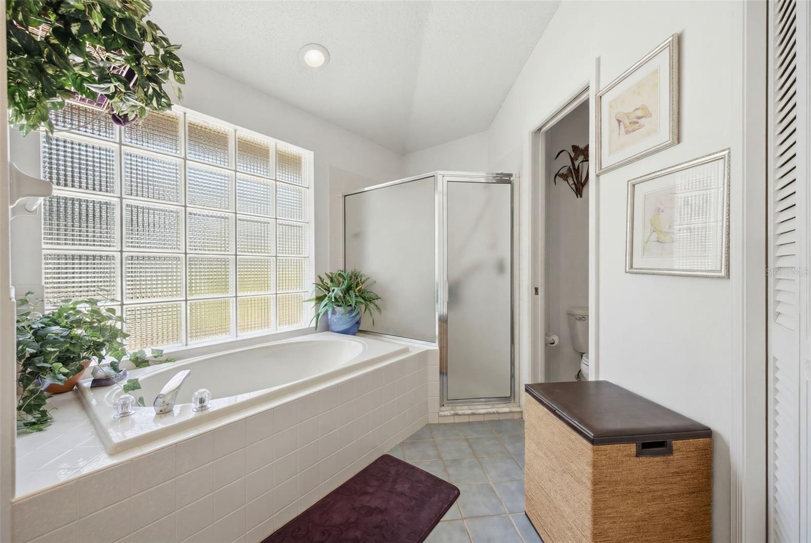 CHAPMAN MANORS - Residential