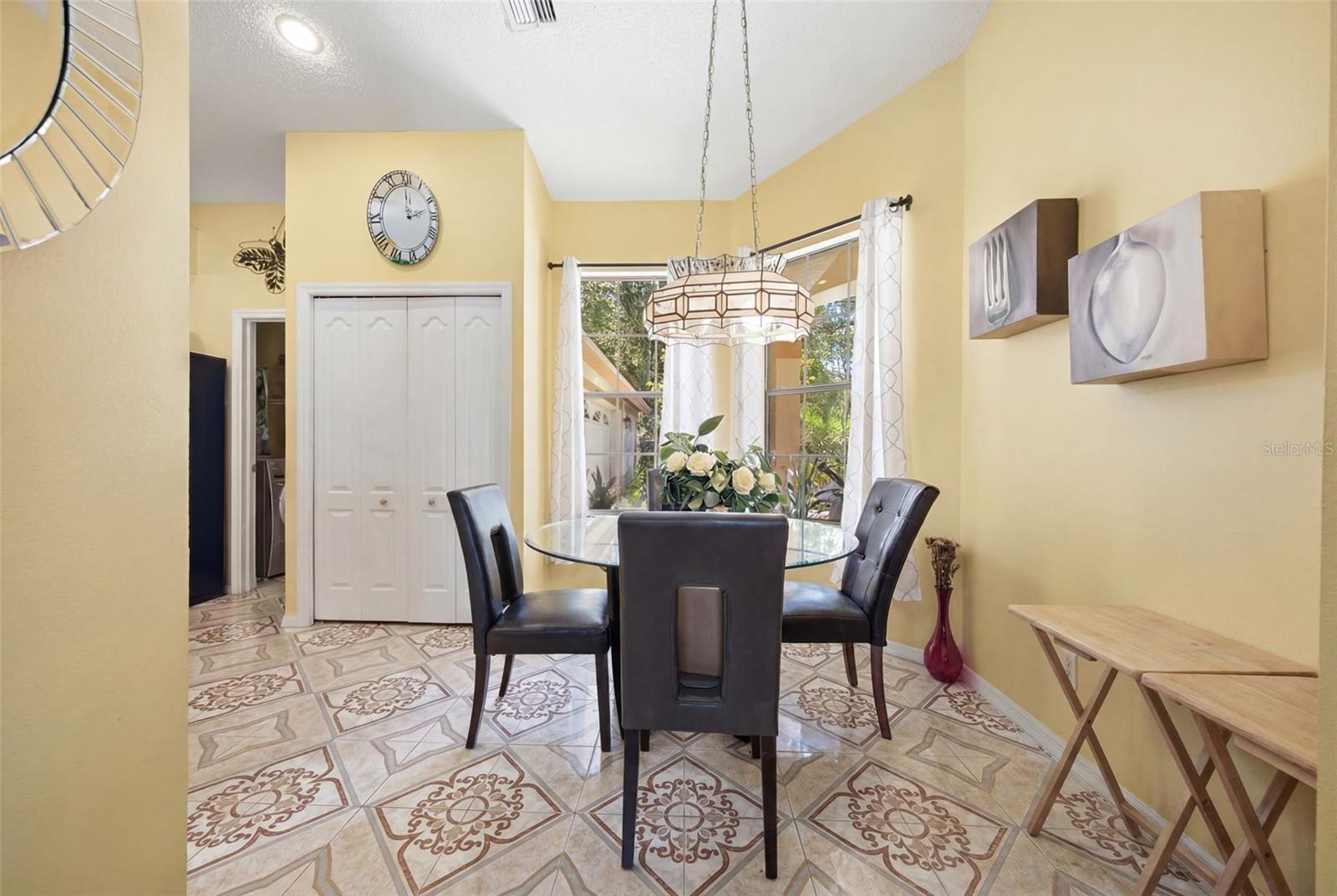 CHAPMAN MANORS - Residential