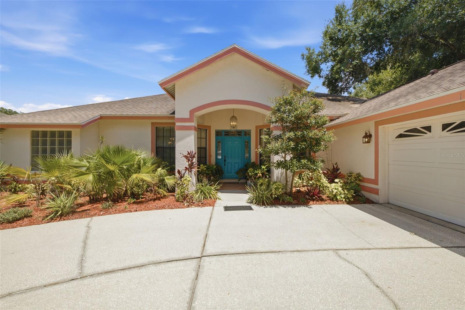 CHAPMAN MANORS - Residential