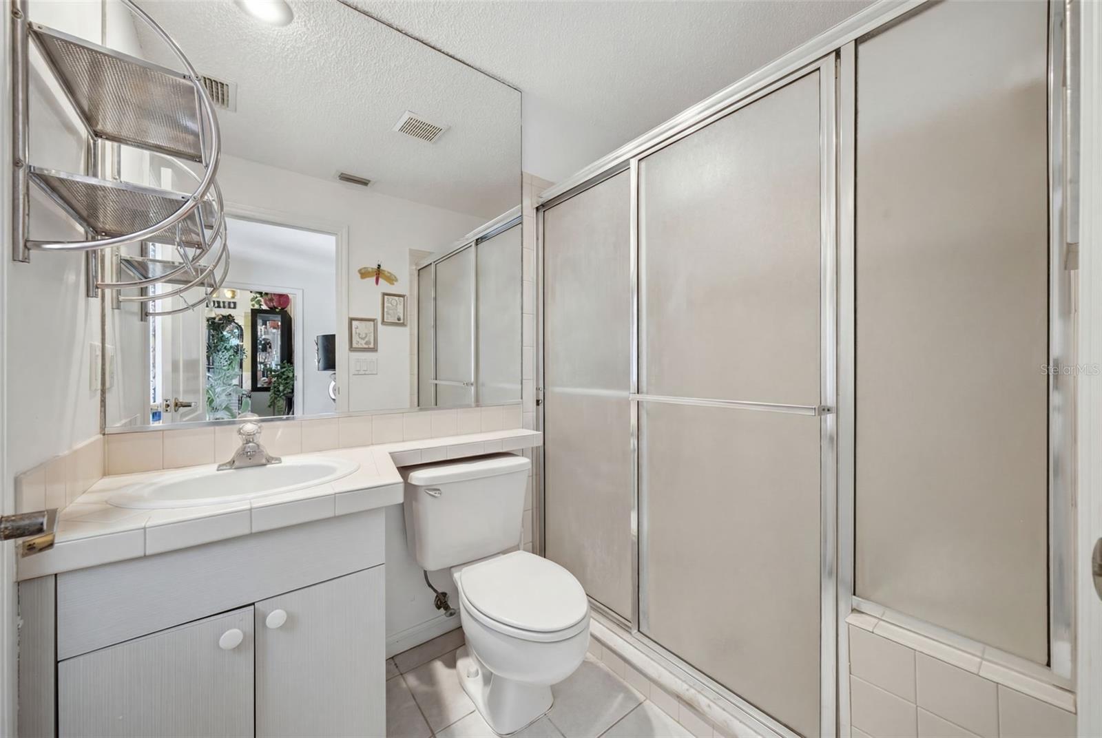 CHAPMAN MANORS - Residential