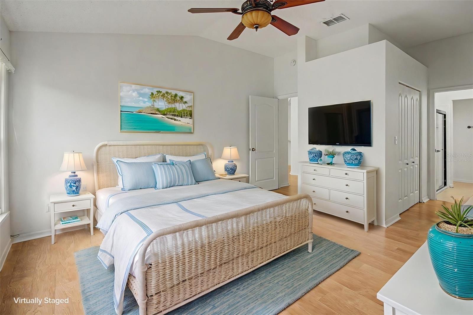 WORTHINGTON CONDO - Residential