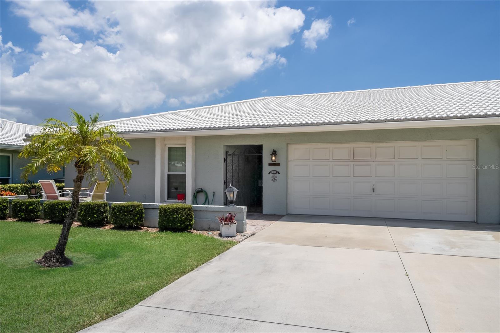 VILLAGE GREEN OF BRADENTON SEC 6 - Residential