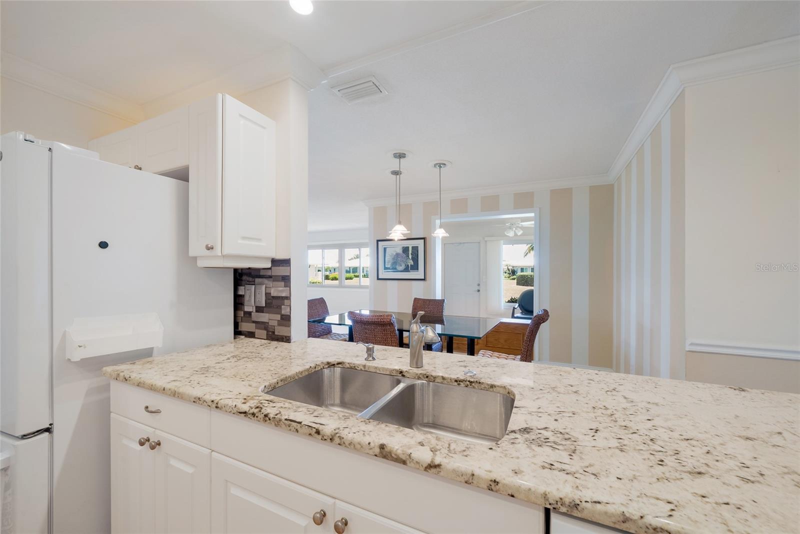 VILLAGE GREEN OF BRADENTON SEC 6 - Residential