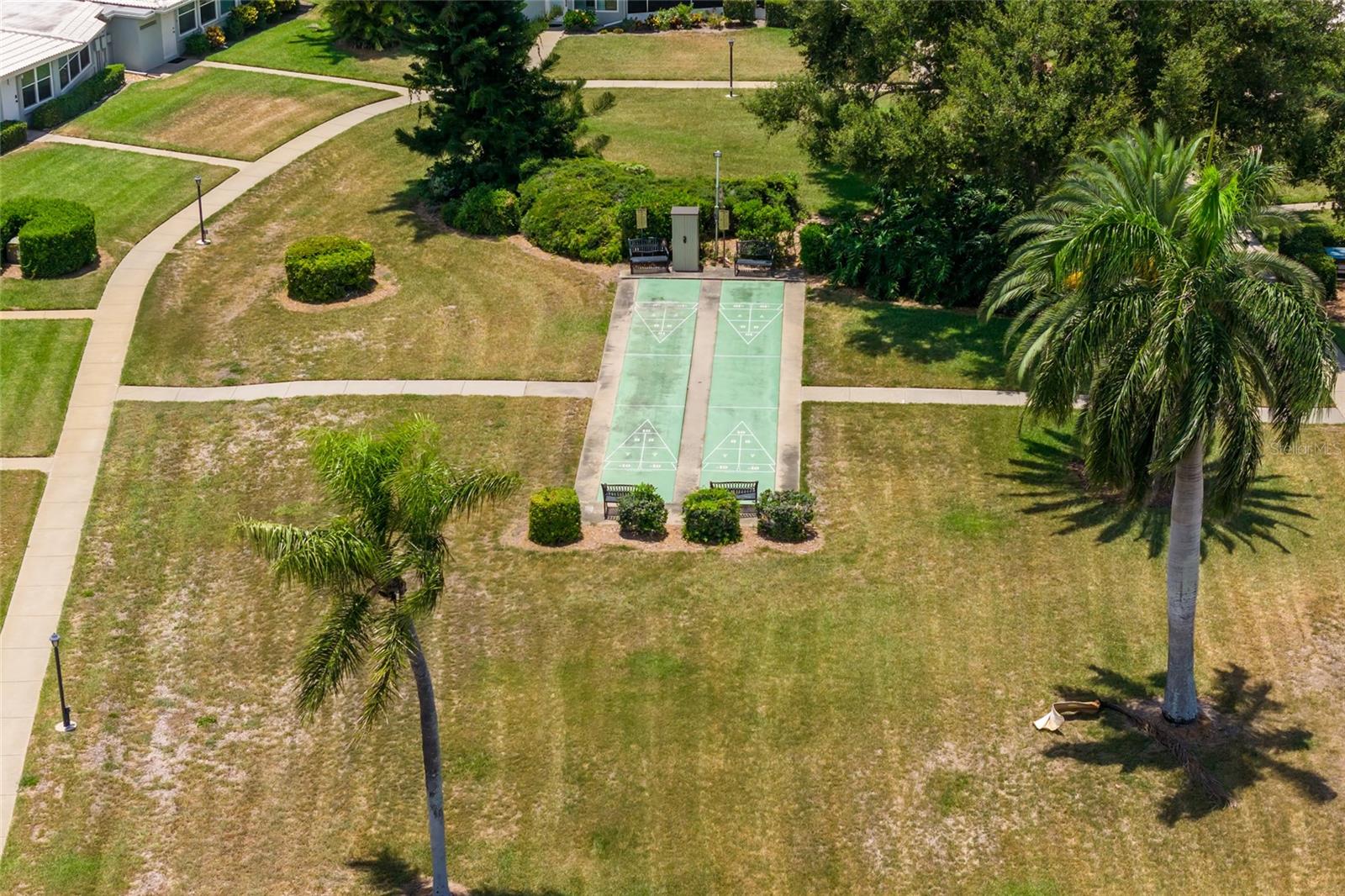 VILLAGE GREEN OF BRADENTON SEC 6 - Residential