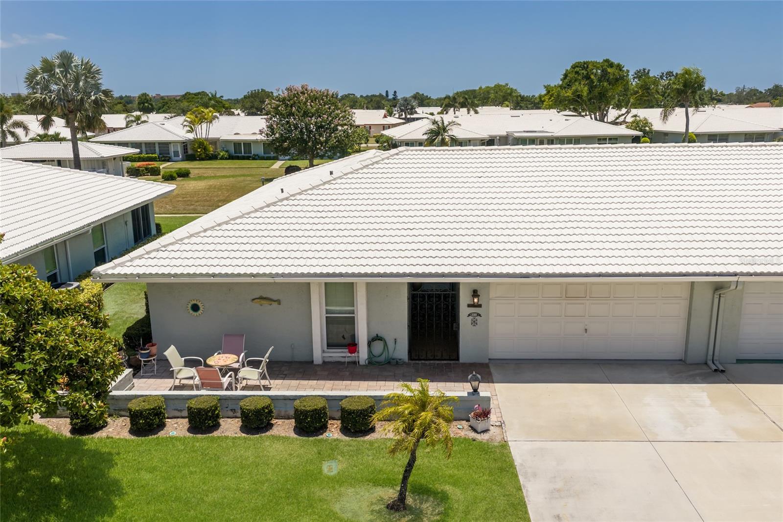VILLAGE GREEN OF BRADENTON SEC 6 - Residential
