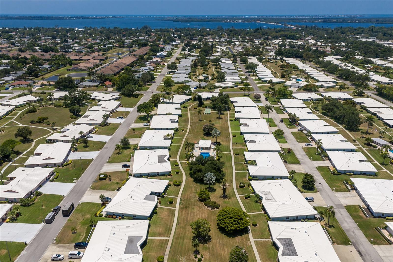 VILLAGE GREEN OF BRADENTON SEC 6 - Residential