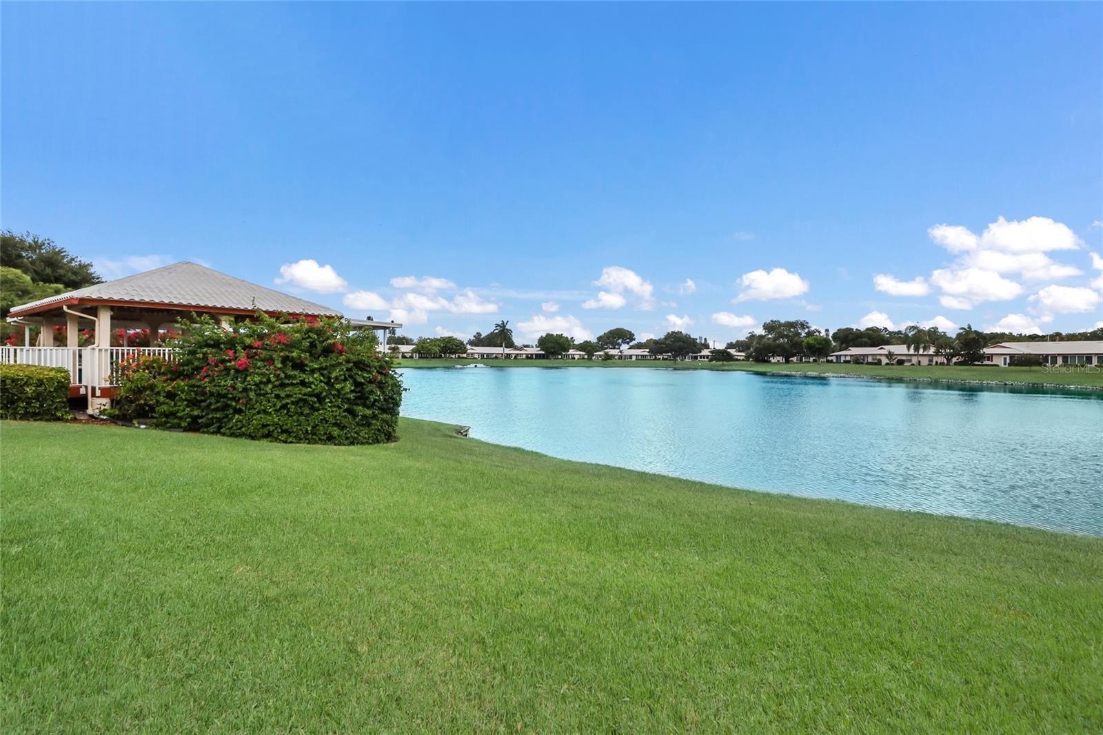 VILLAGE GREEN OF BRADENTON SEC 6 - Residential