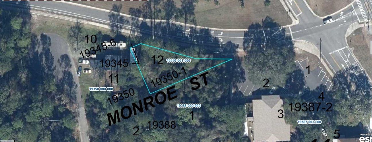 Affordable opportunity to acquire a 0.17-acre vacant residential lot on SE Hawthorne Rd, Hawthorne, FL 32640. "Zoning: RSF2" This manageable parcel is ideal for building a small home, placing a mobile home, or holding as a future investment. Located in a quiet residential area with convenient access to local amenities, the property offers flexibility and excellent long-term potential. Perfect for builders, first-time buyers, or investors seeking an easy-to-develop lot in a growing community.Pin Location: Latitude 29.59561209, Longitude -82.08789509. Note: buyers I emphasize the importance of conducting thorough due diligence to ensure that the property meets your expectations and requirements.