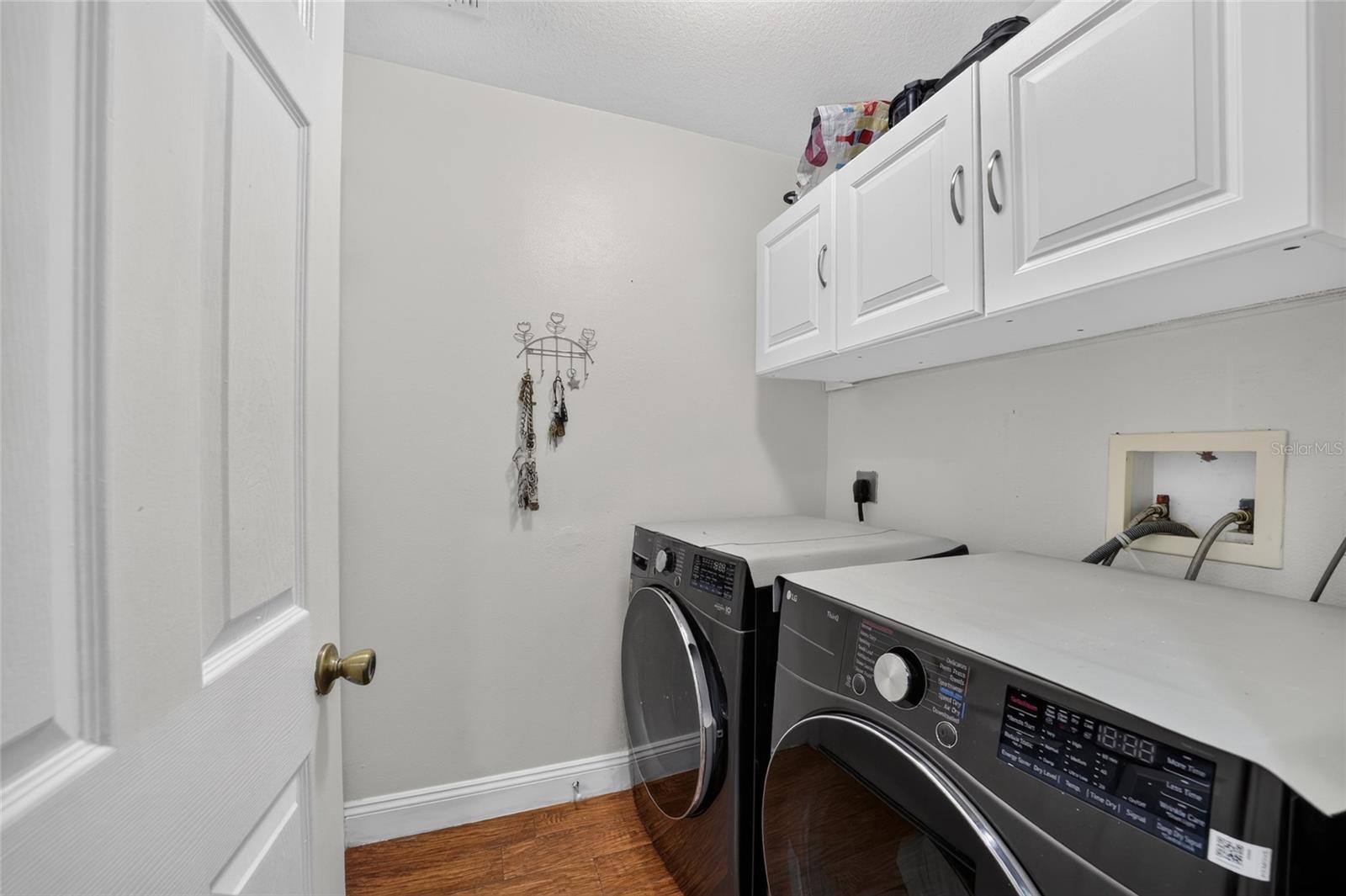 SILVER SPGS SHORES 20 - Residential