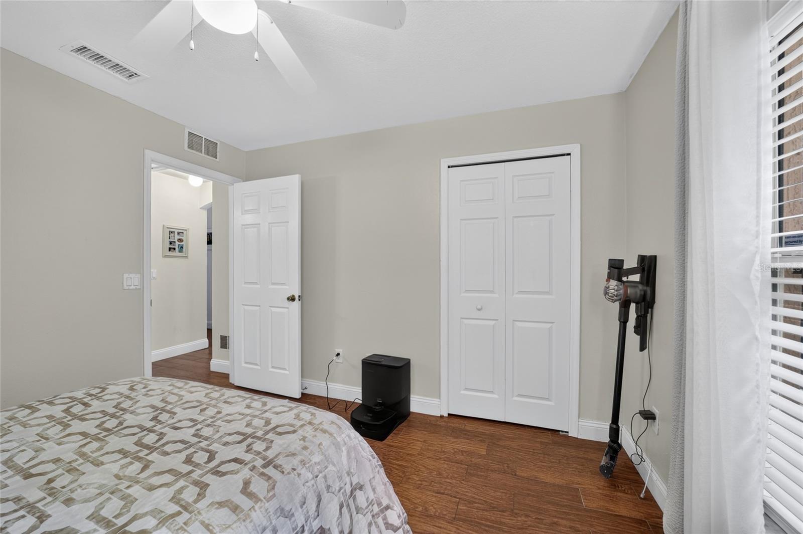 SILVER SPGS SHORES 20 - Residential